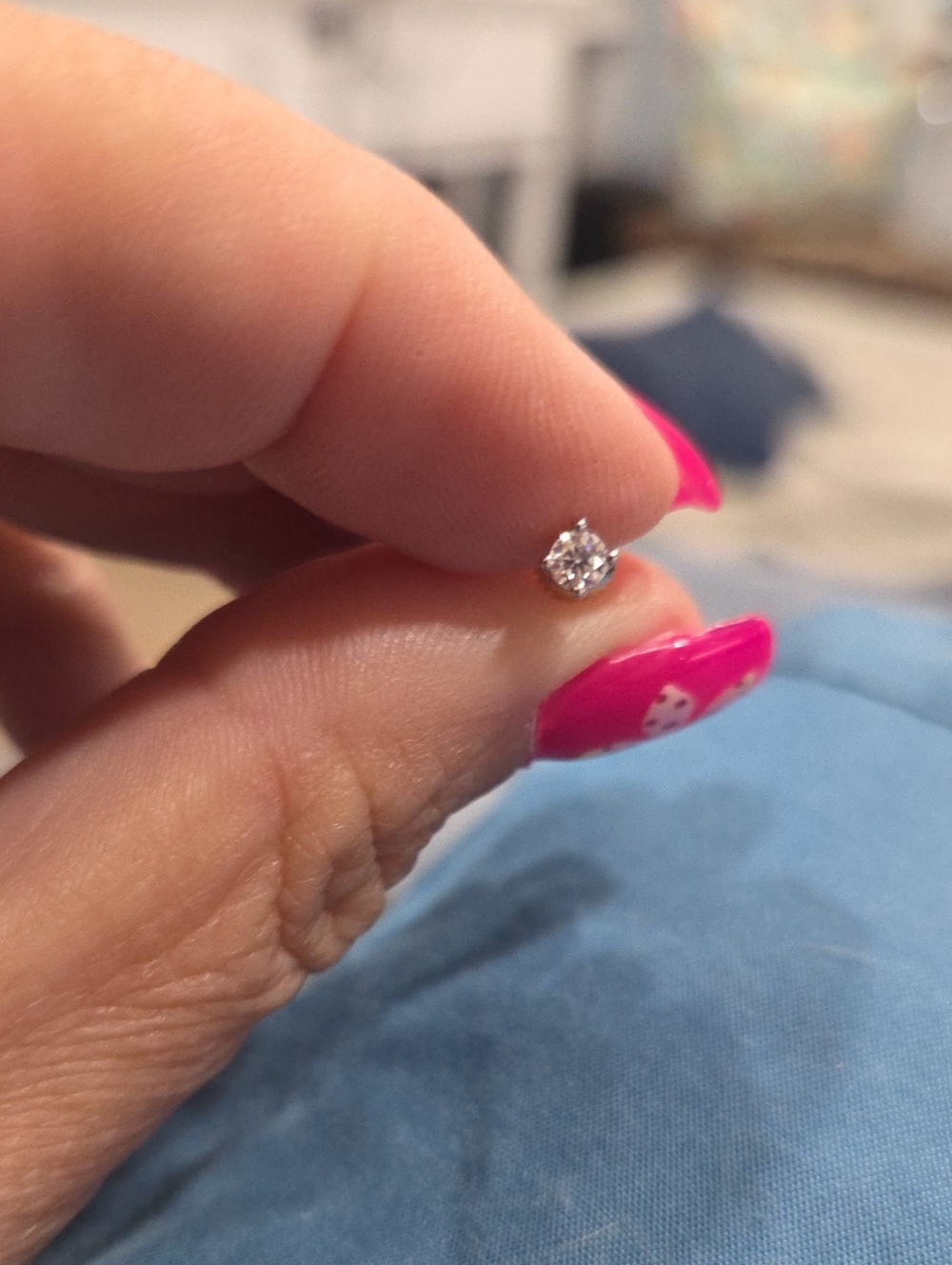 .25 Lab grown In White gold Earring